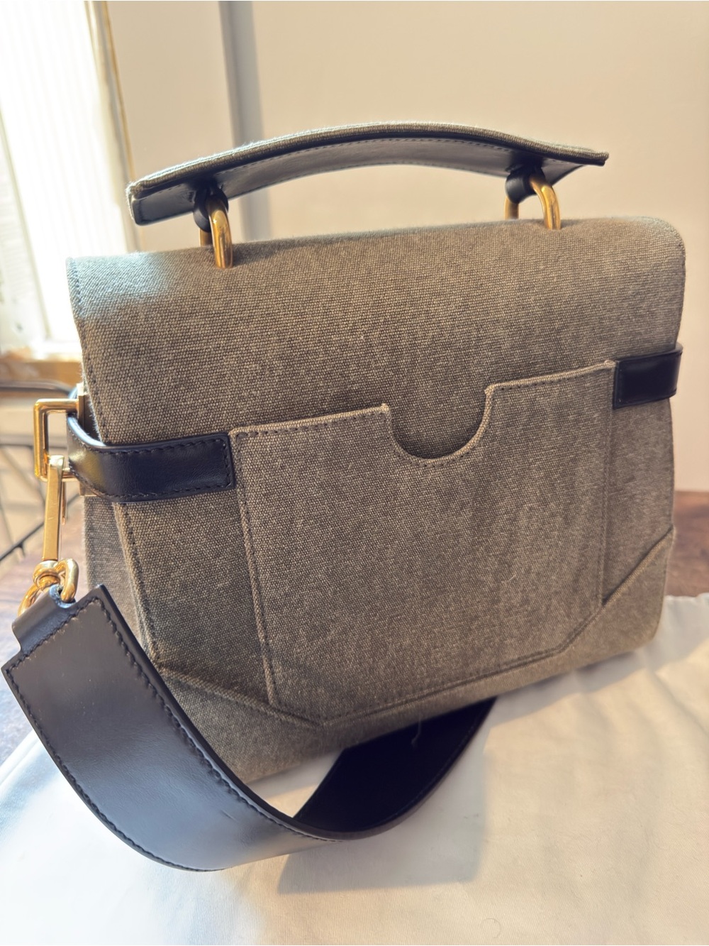Balmain B Buzz Olive Canvas 23 Handbag with Black Leather Strap - Picture 4 of 9